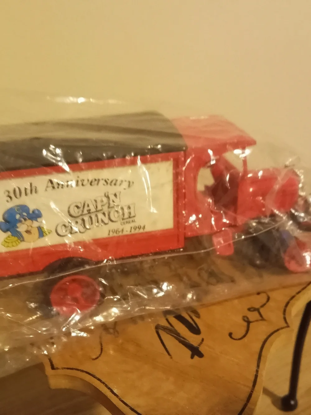 Cap'n Crunch 30th Anniversary Collectible Toy Delivery Truck ~ Free Shipping! ☆